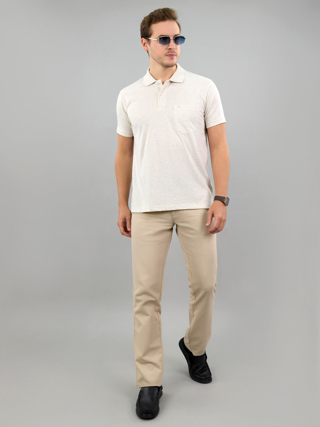 Men Off White Solid Polo Collar Half Sleeve T-Shirt