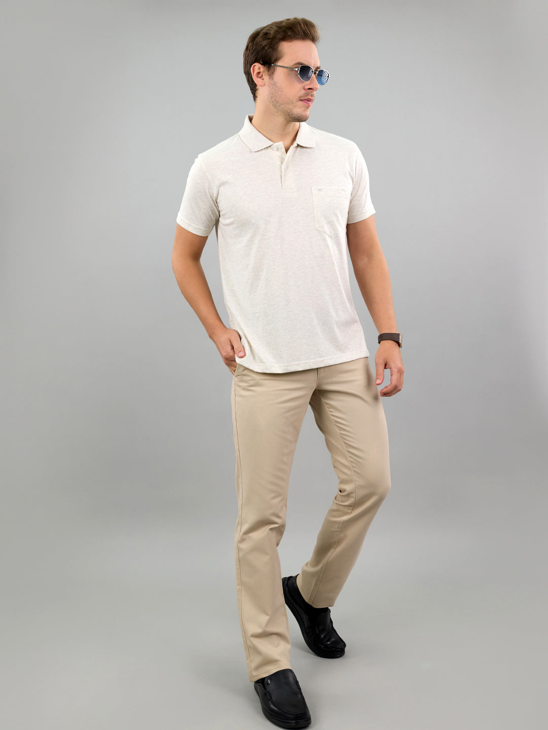 Men Off White Solid Polo Collar Half Sleeve T-Shirt