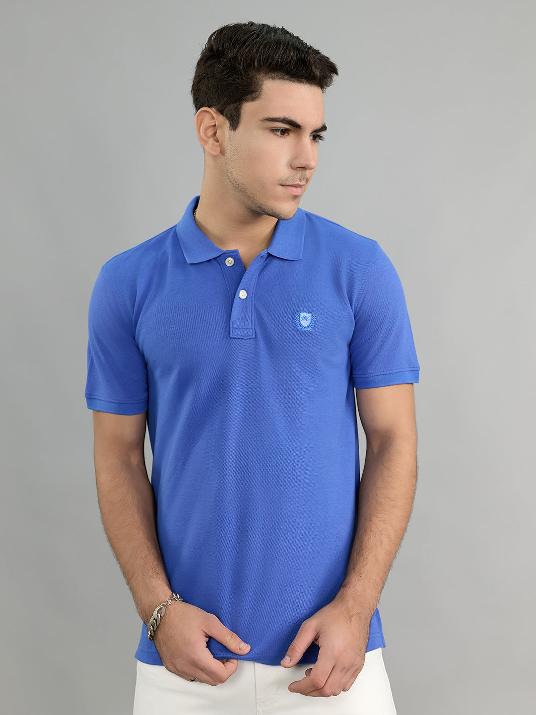 Men Blue Solid Collar Half Sleeve T-Shirt