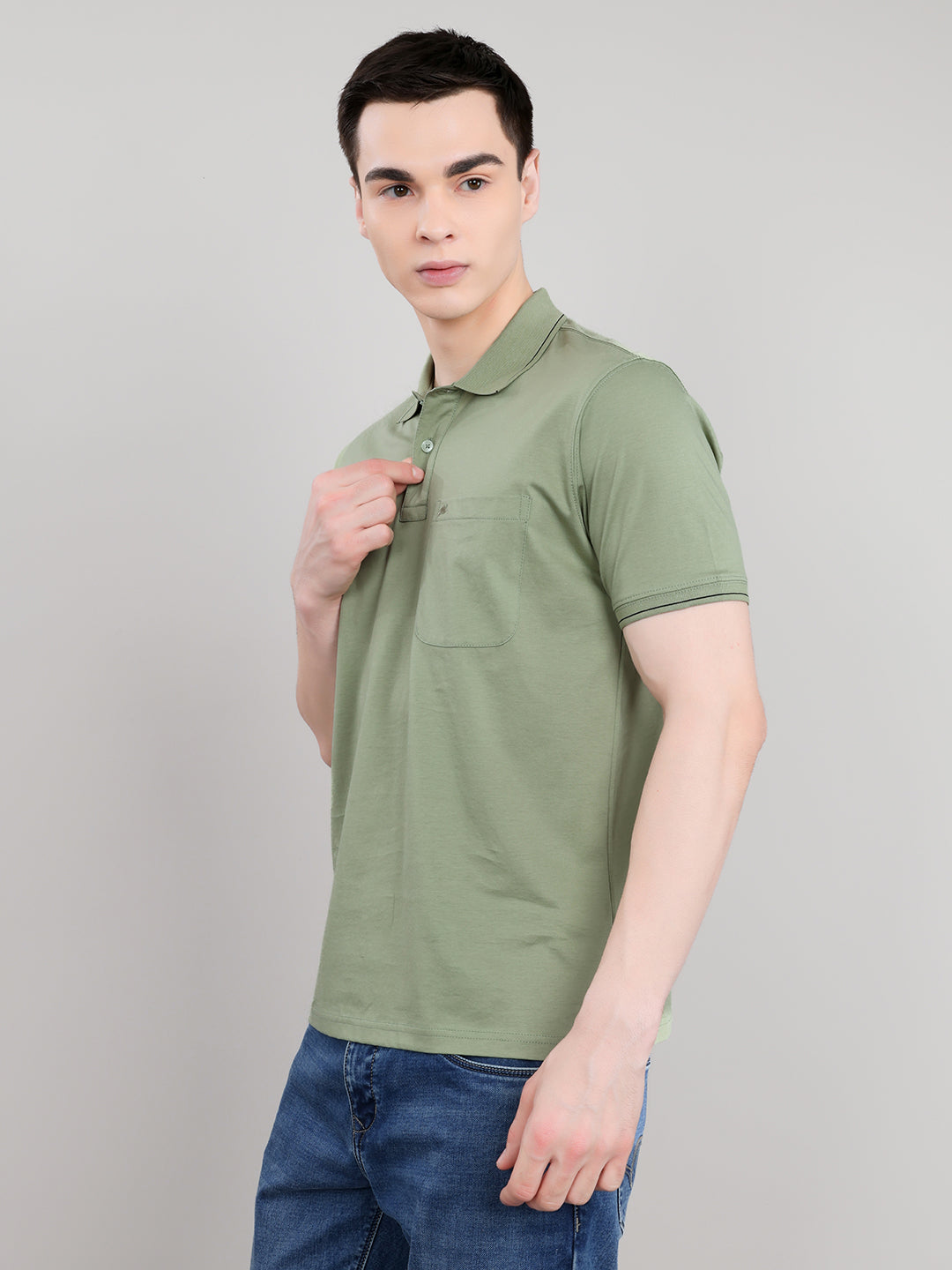 Men Sea Green Solid Collar Half Sleeve T-Shirt