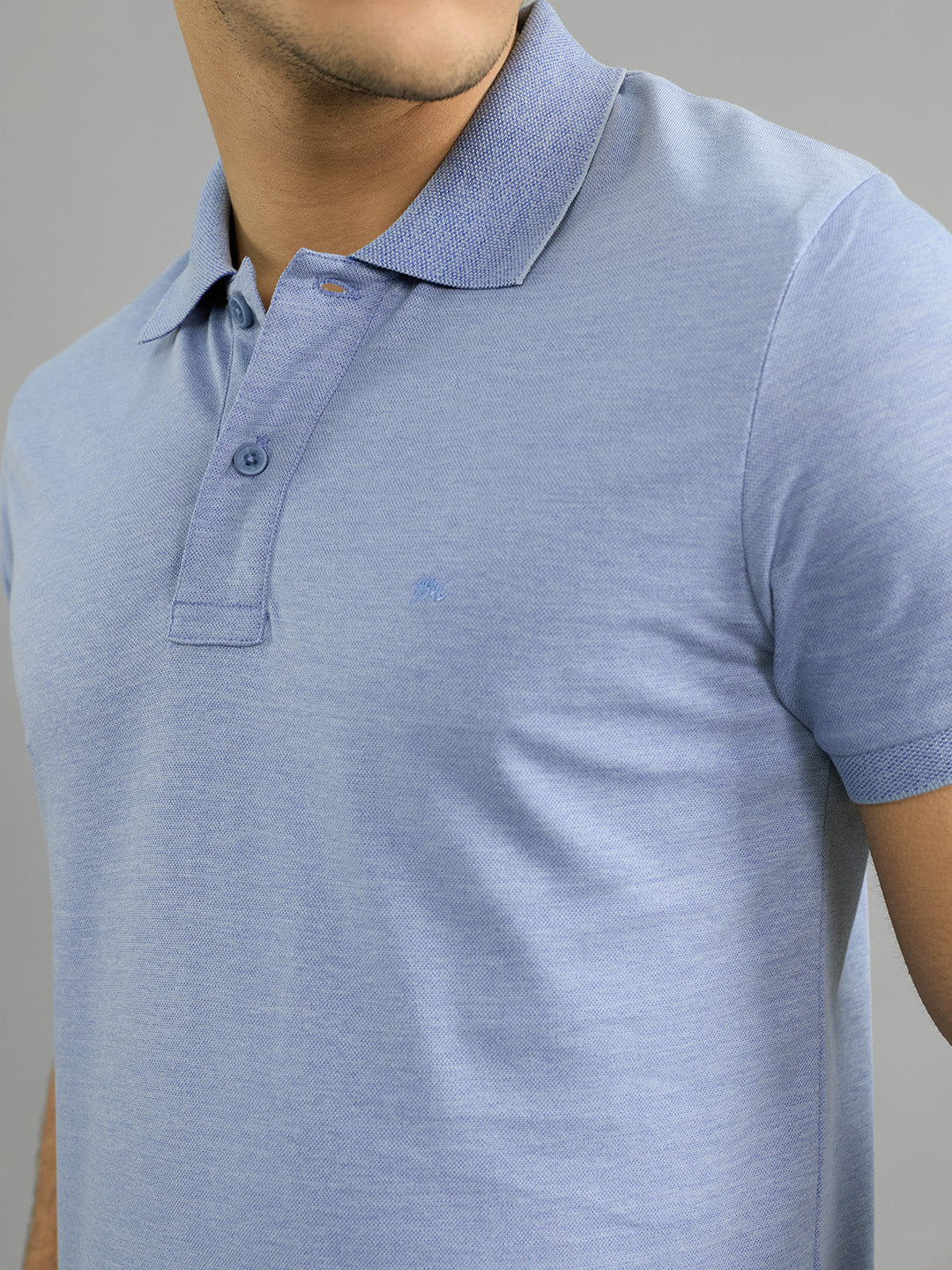 Men Blue Solid Collar Half Sleeve T-Shirt