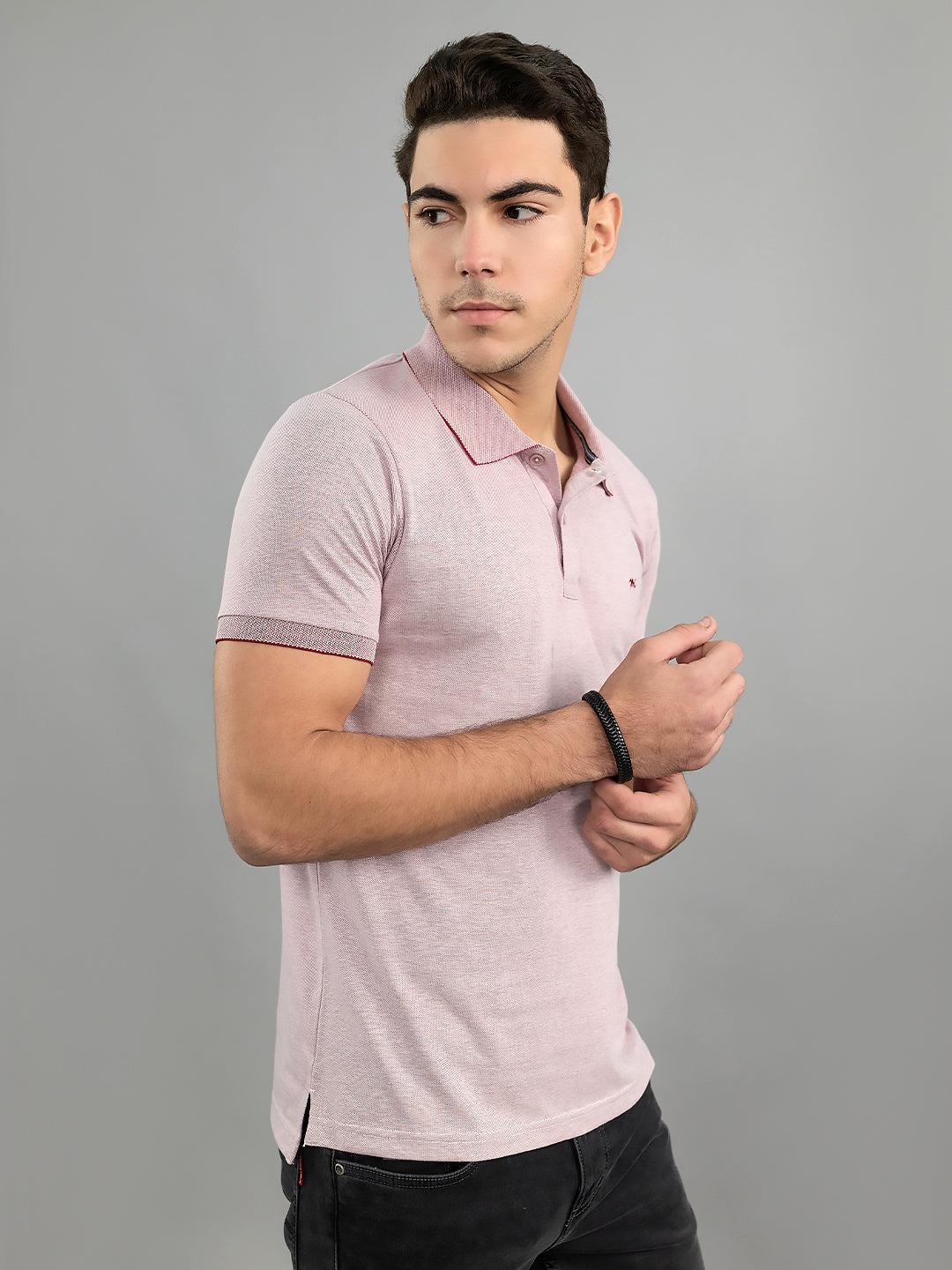 Men Maroon Solid Collar Half Sleeve T-Shirt