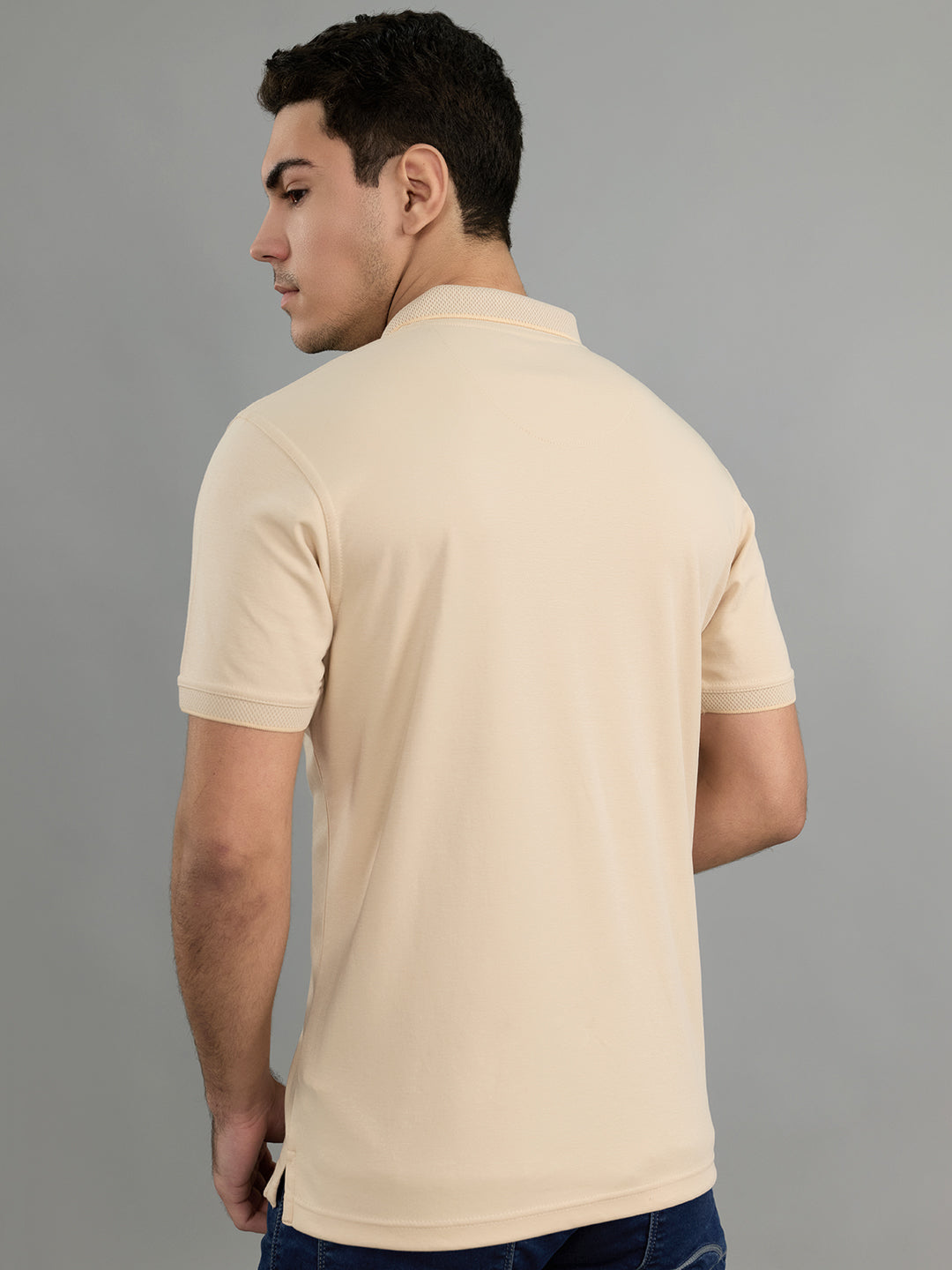 Men Camel Brown Solid Collar Half Sleeve T-Shirt
