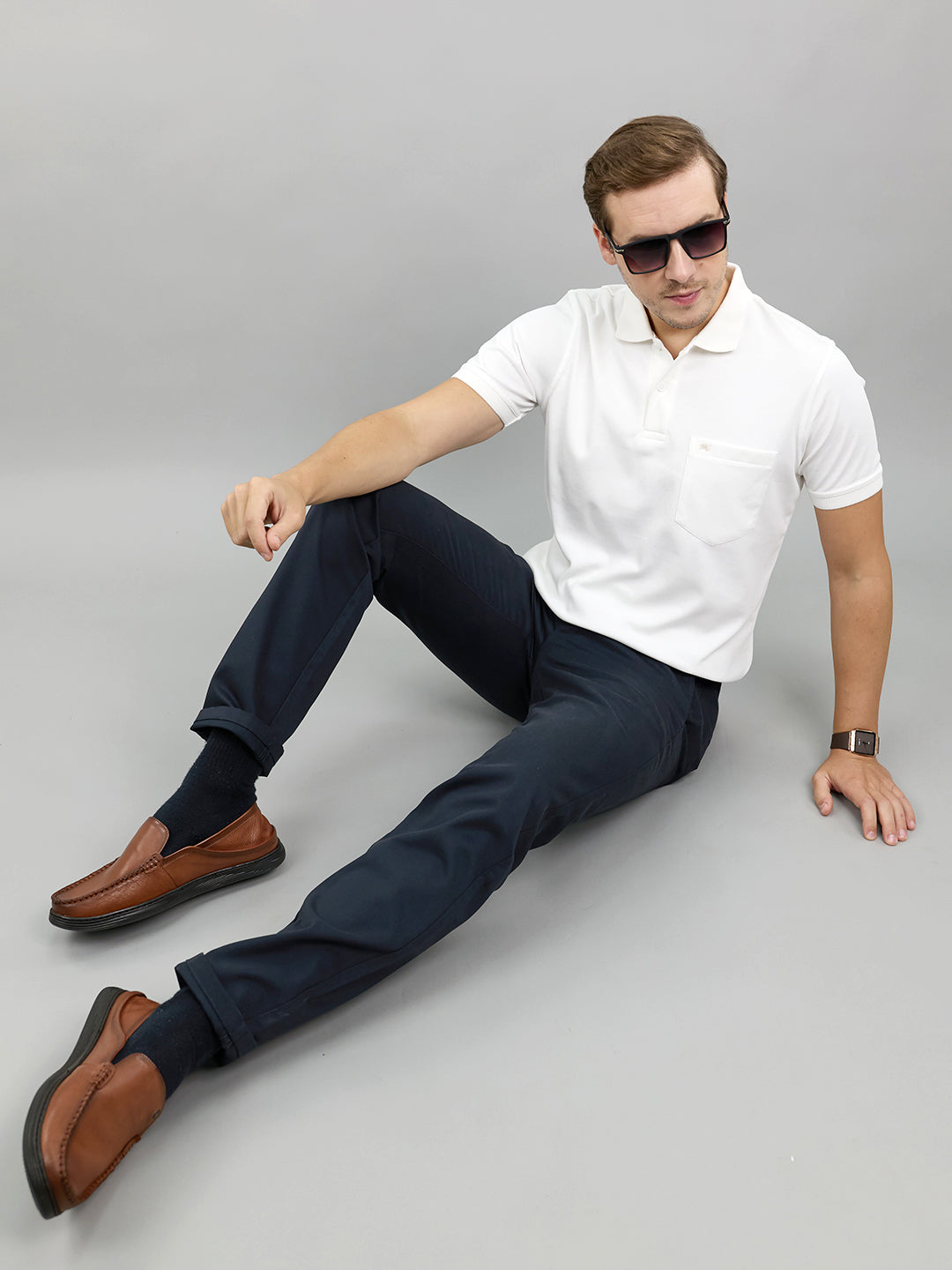 Men White Solid Polo Collar Half Sleeve T-Shirt