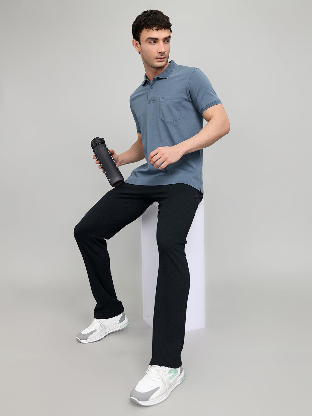 Men Blue Solid Collar Half Sleeve T-Shirt