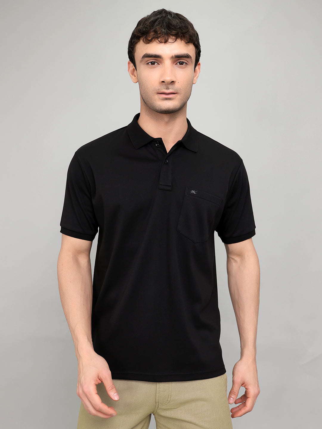 Men Black Solid Collar Half Sleeve T-Shirt