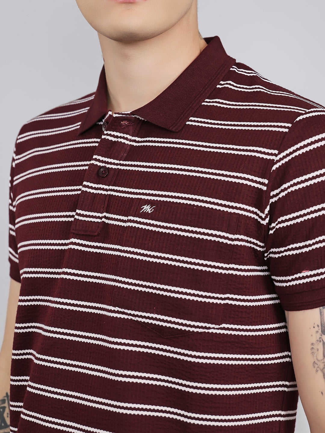 Men Maroon Stripe Collar Half Sleeve T-Shirt