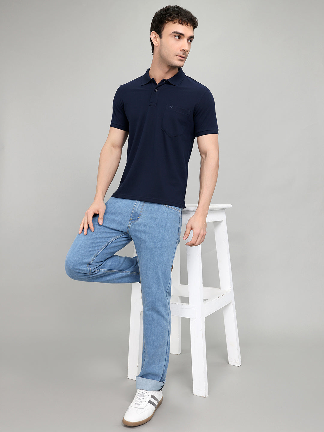 Men Navy Blue Solid Collar Half Sleeve T-Shirt