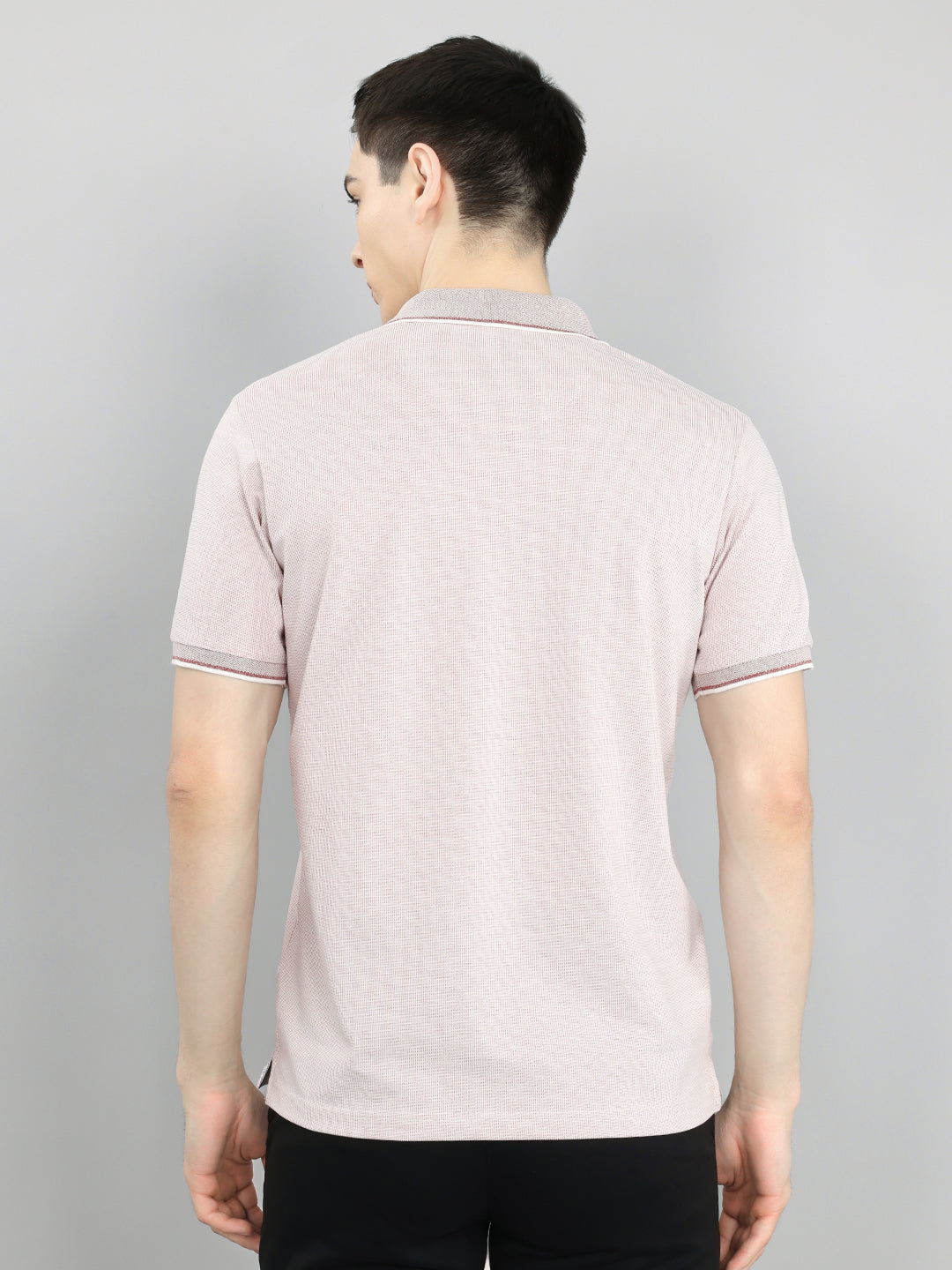 Men Maroon Solid Collar Half Sleeve T-Shirt