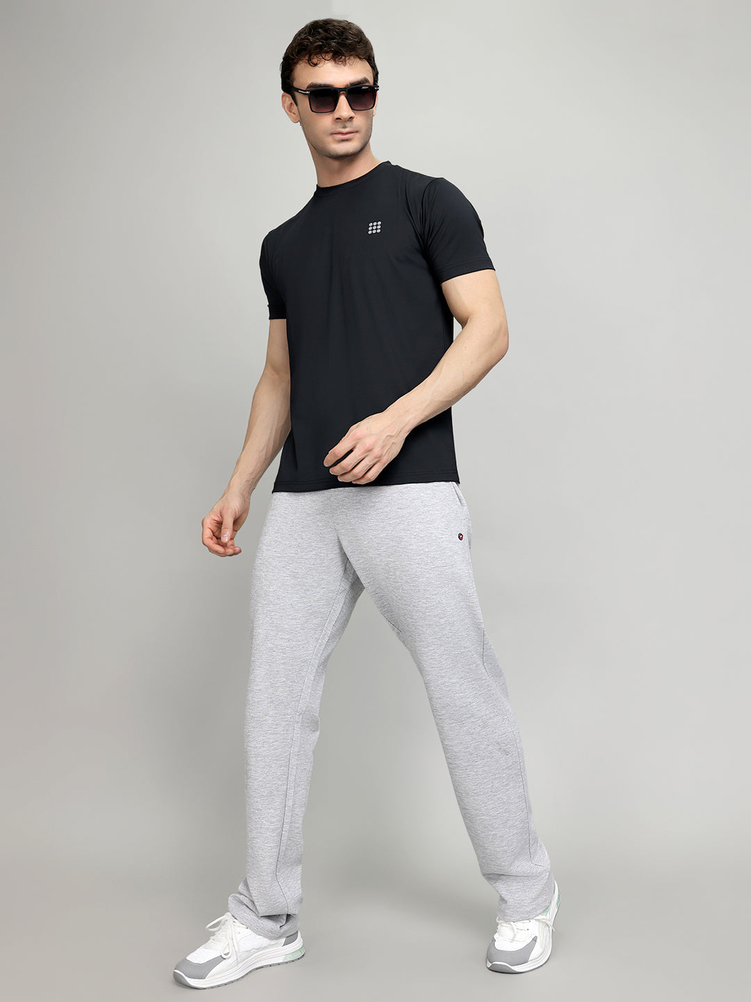 Men Light Grey Solid Regular Fit Lower