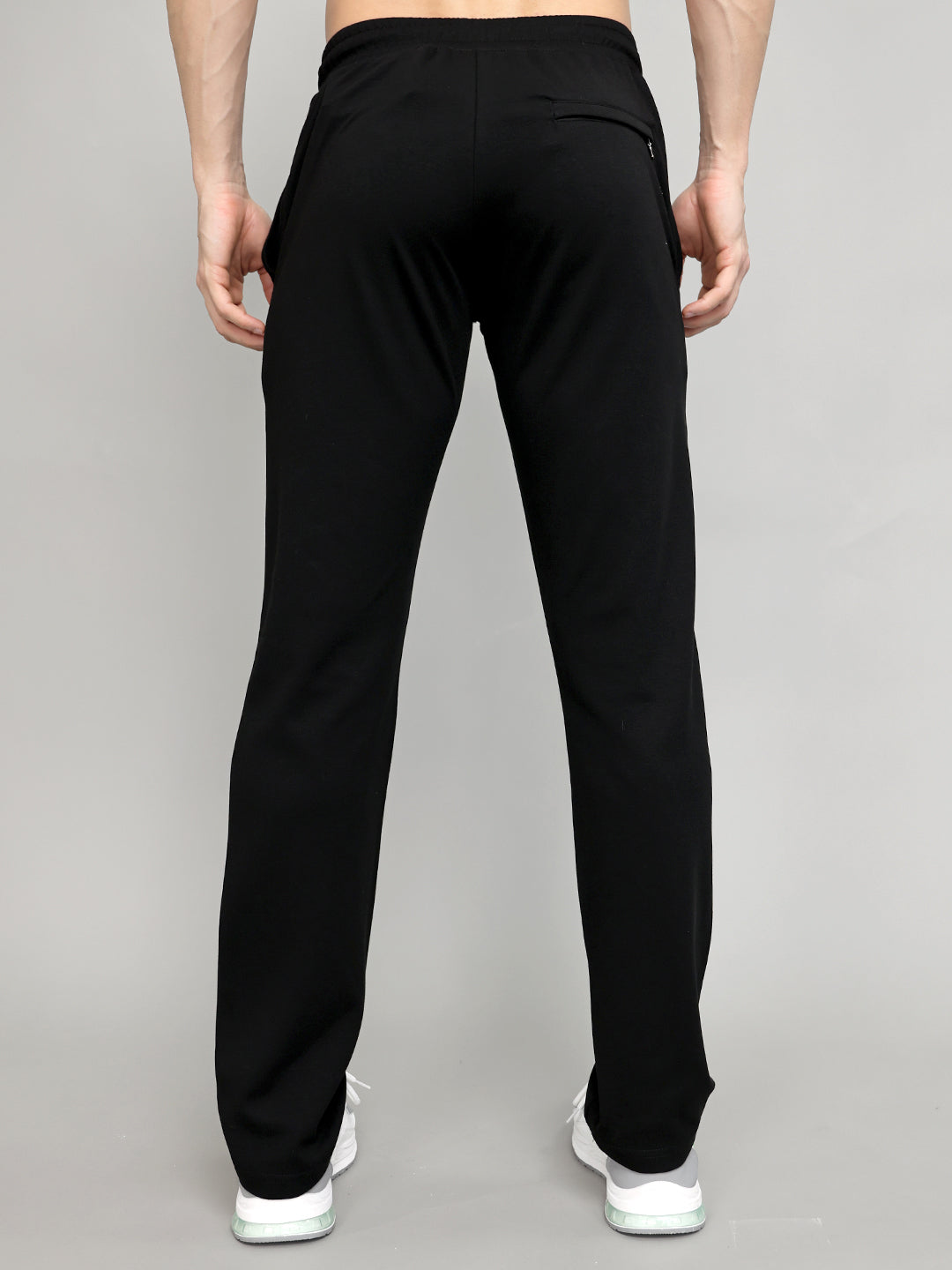 Men Black Solid Regular Fit Lower