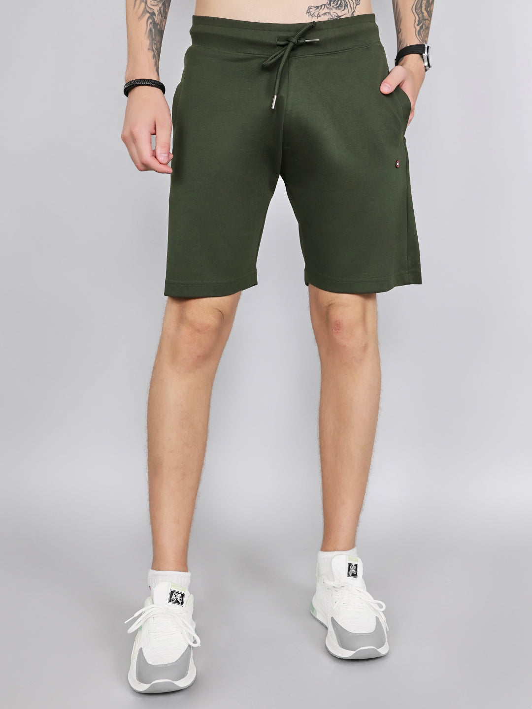 Men Olive Plain Regular Fit Bermuda
