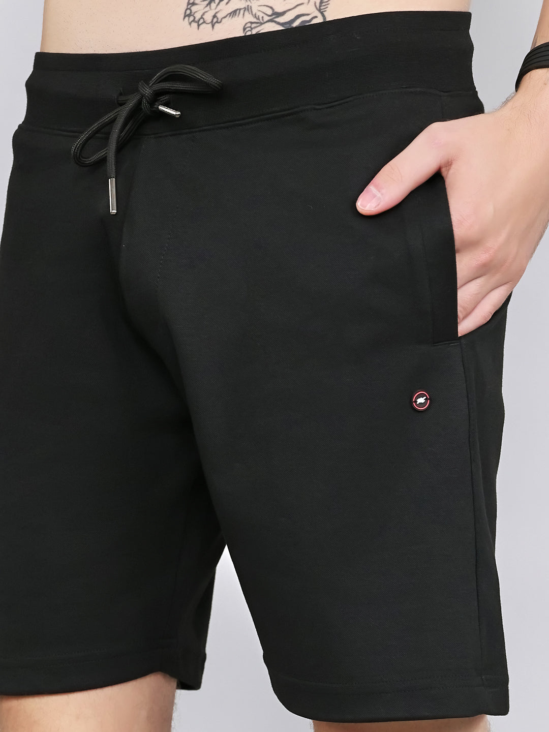 Men Black Plain Regular Fit Bermuda