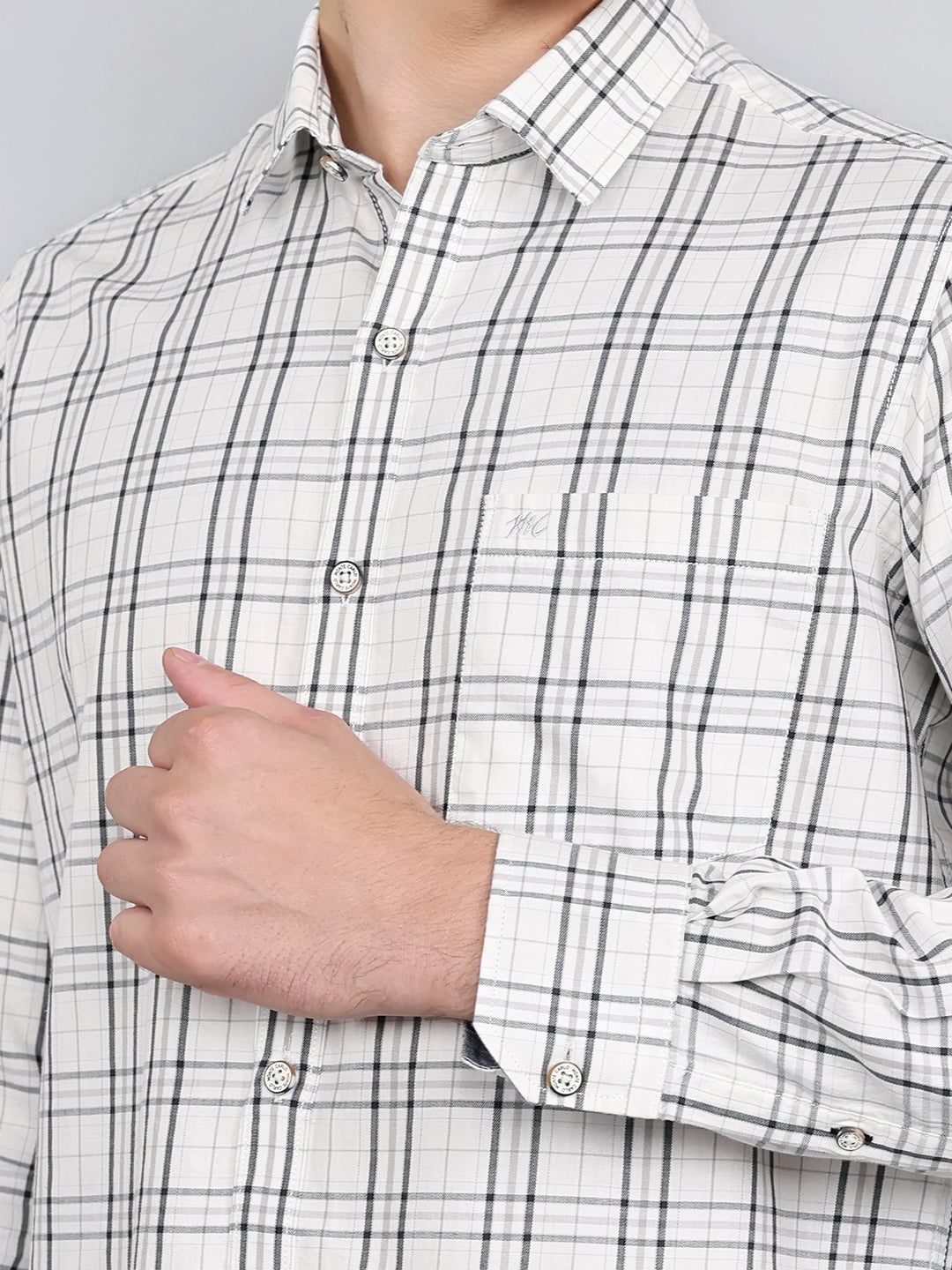 Men White Check Collar Full Sleeve Shirt