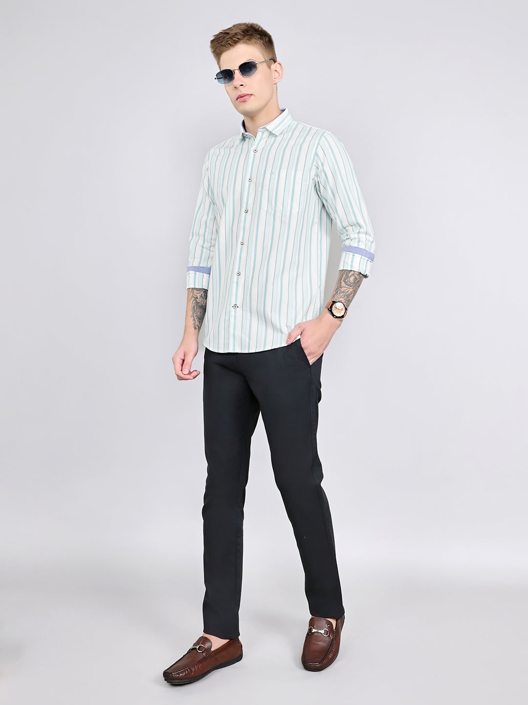 Men White Stripe Collar Full Sleeve Shirt