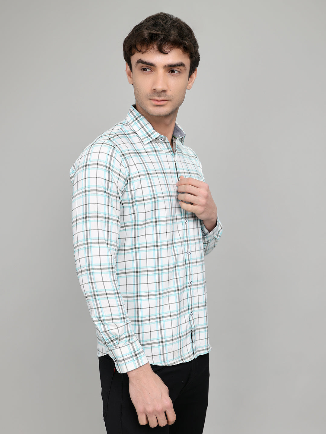 Men White Check Collar Full Sleeve Shirt