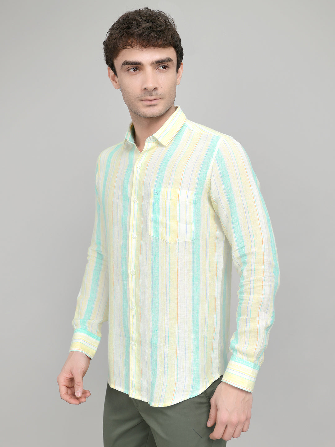 Men Yellow Stripe Collar Full Sleeve Shirt