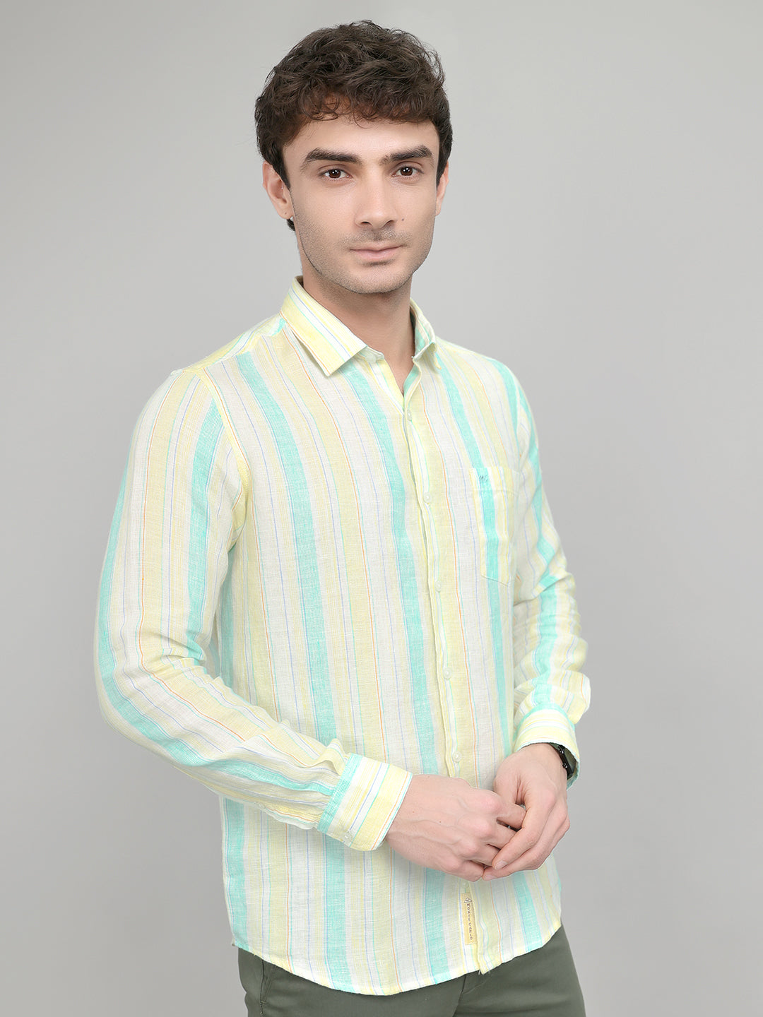 Men Yellow Stripe Collar Full Sleeve Shirt
