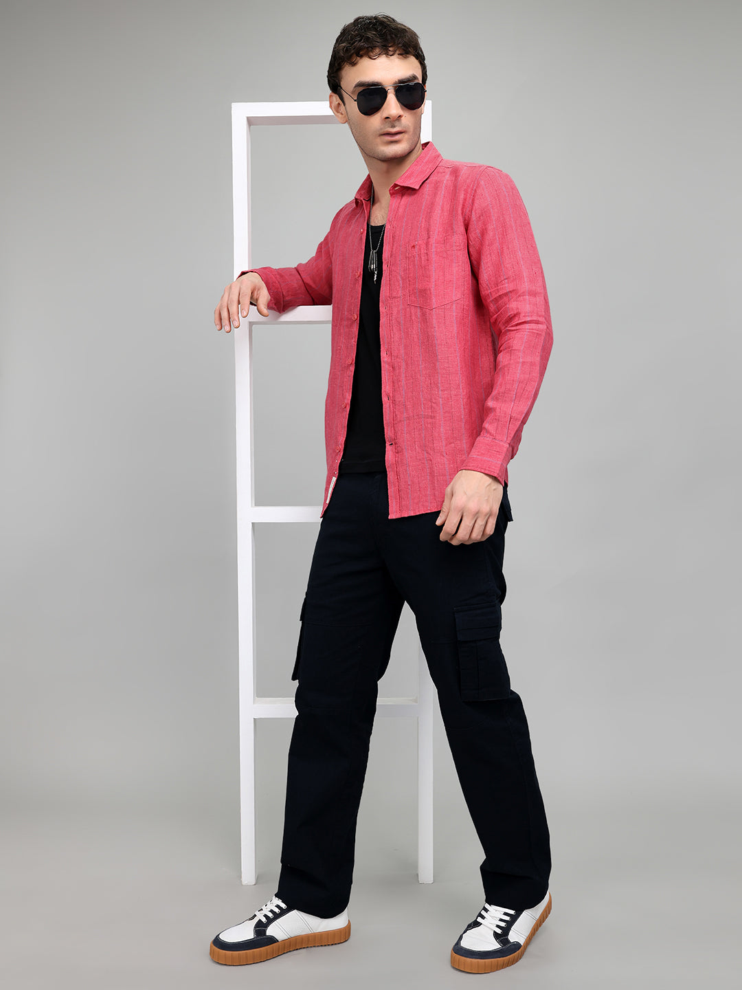 Men Red Stripe Collar Full Sleeve Shirt