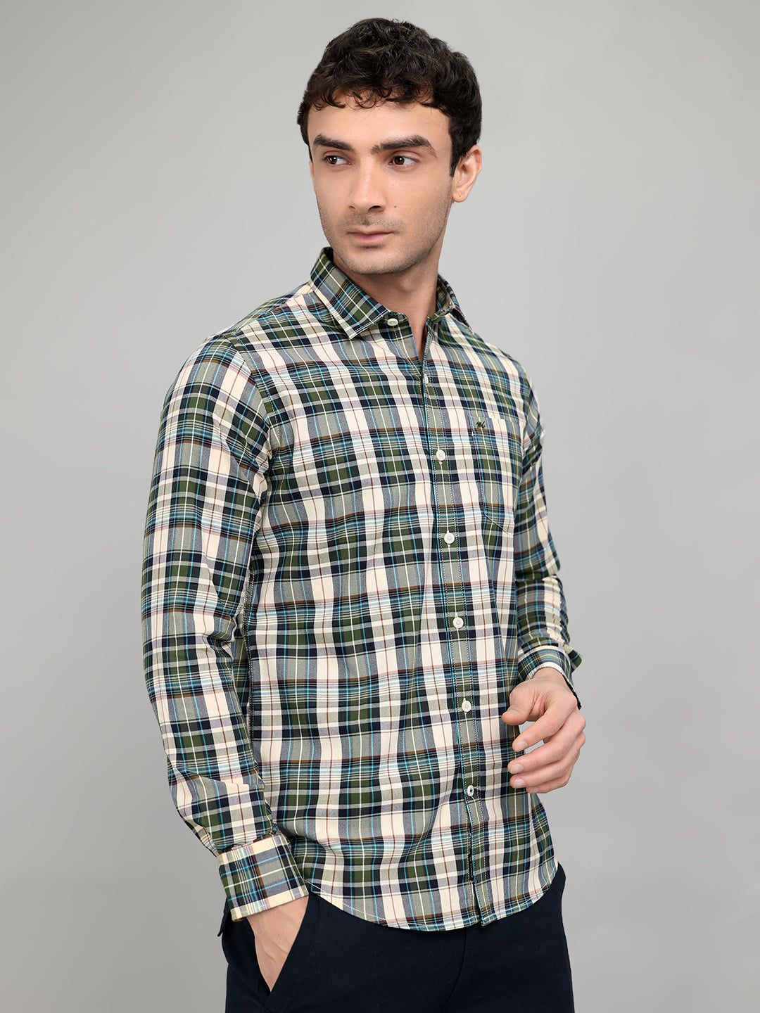 Men Green Check Collar Full Sleeve Shirt