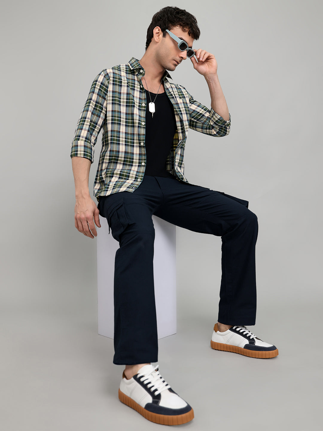 Men Green Check Collar Full Sleeve Shirt