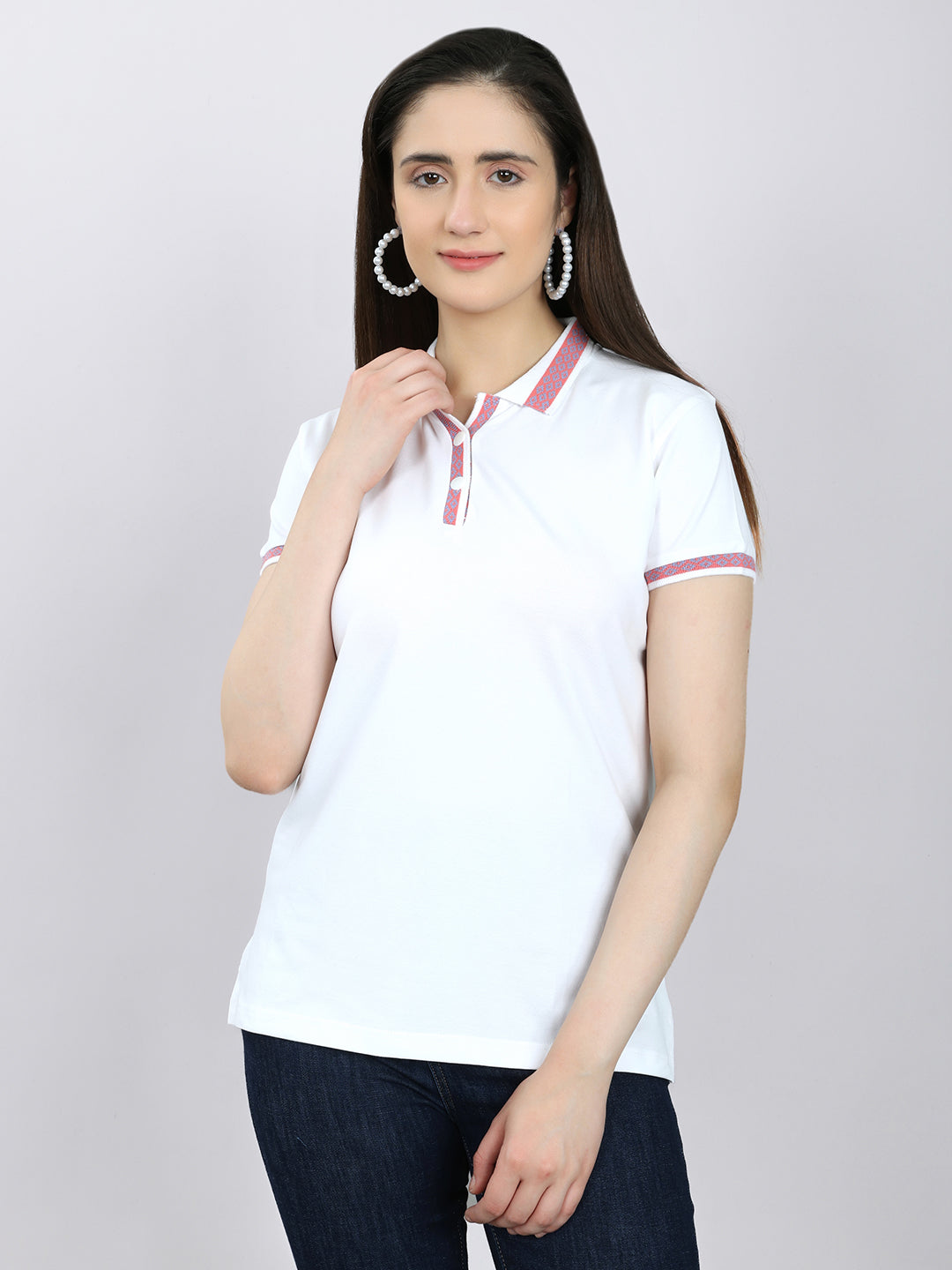 Women White Solid Collar Half Sleeve T-Shirt