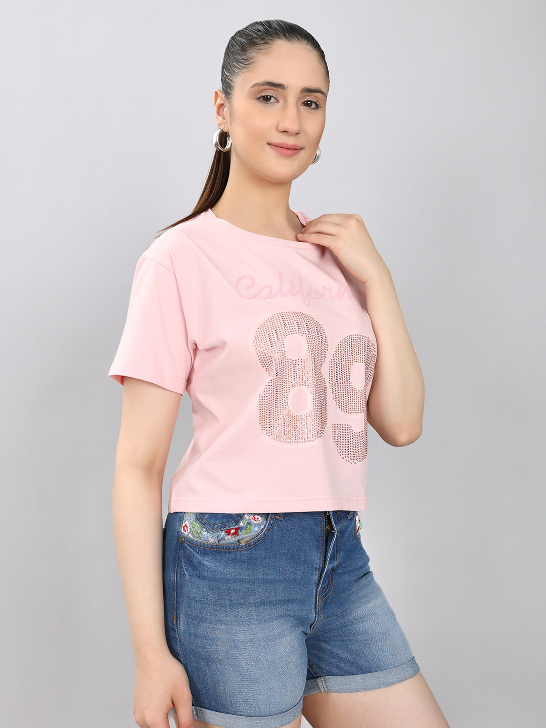 Women Pink Printed Round Neck Half Sleeve Crop Top