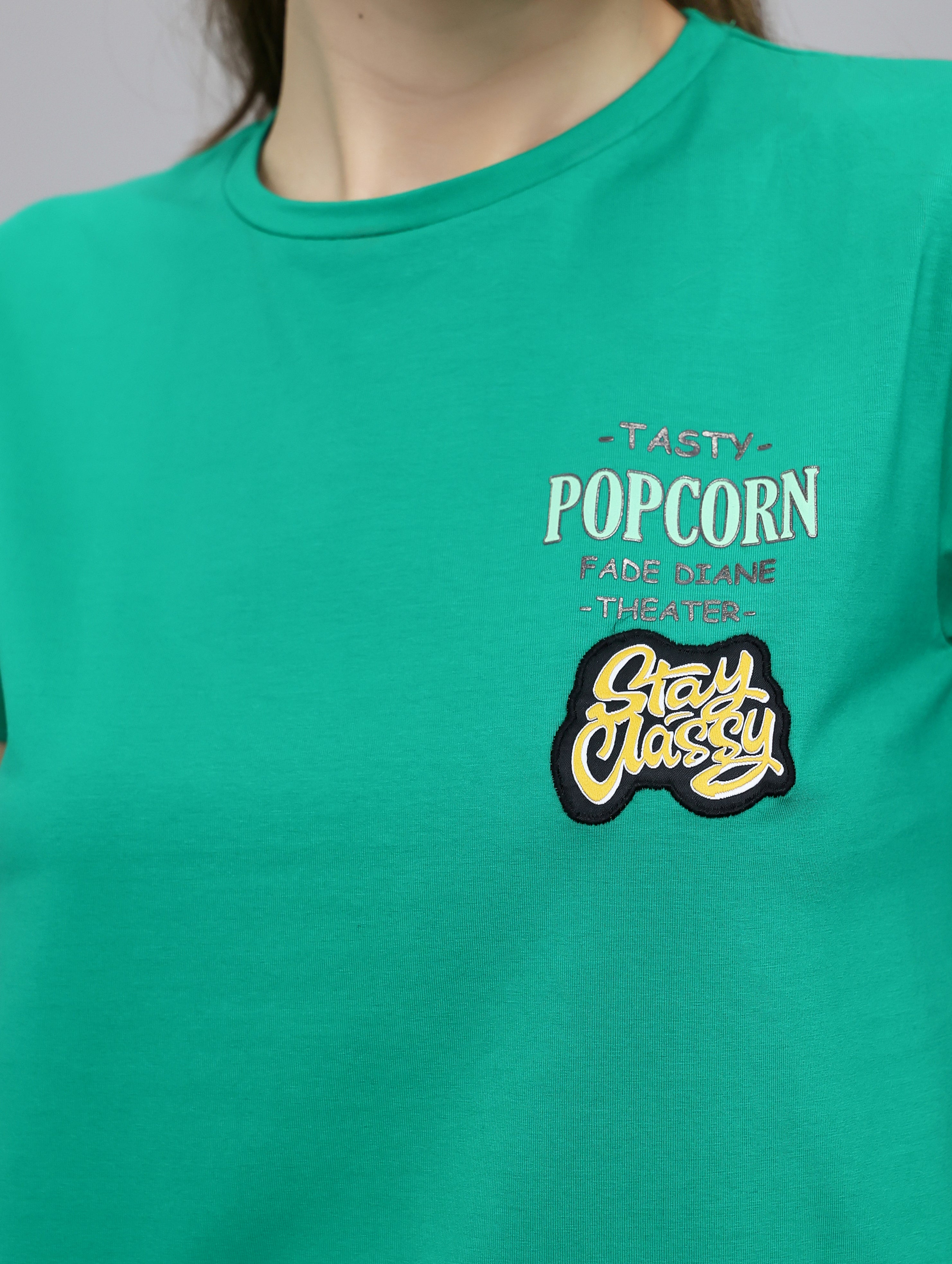 Women Green Printed Round Neck Half Sleeve Top