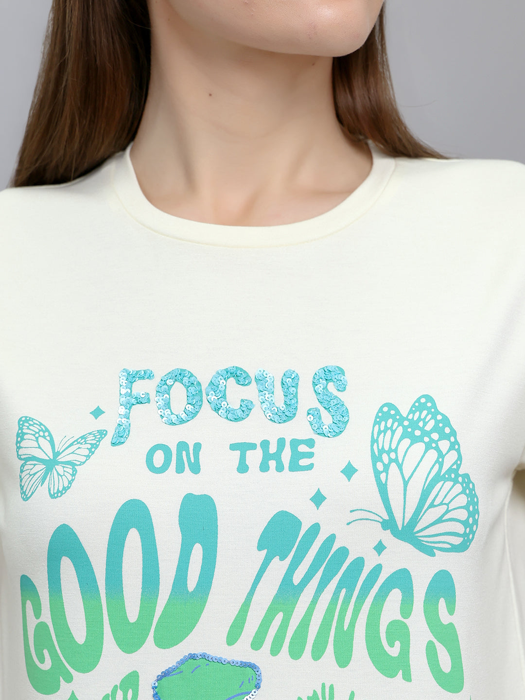 Women Off White Printed Round Neck Half Sleeve Top
