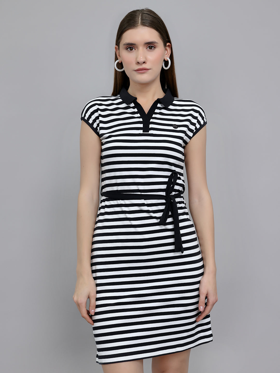 Women Black Stripe Collar Sleeveless Dress