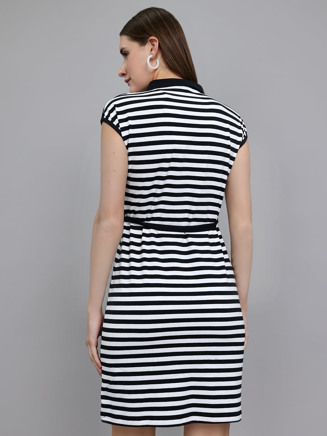 Women Black Stripe Collar Sleeveless Dress
