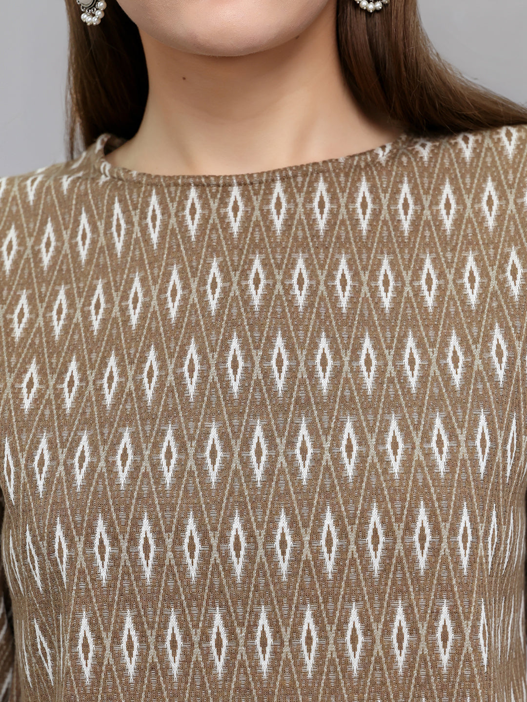 Women Brown Self Design Round Neck Half Sleeve Cords Set