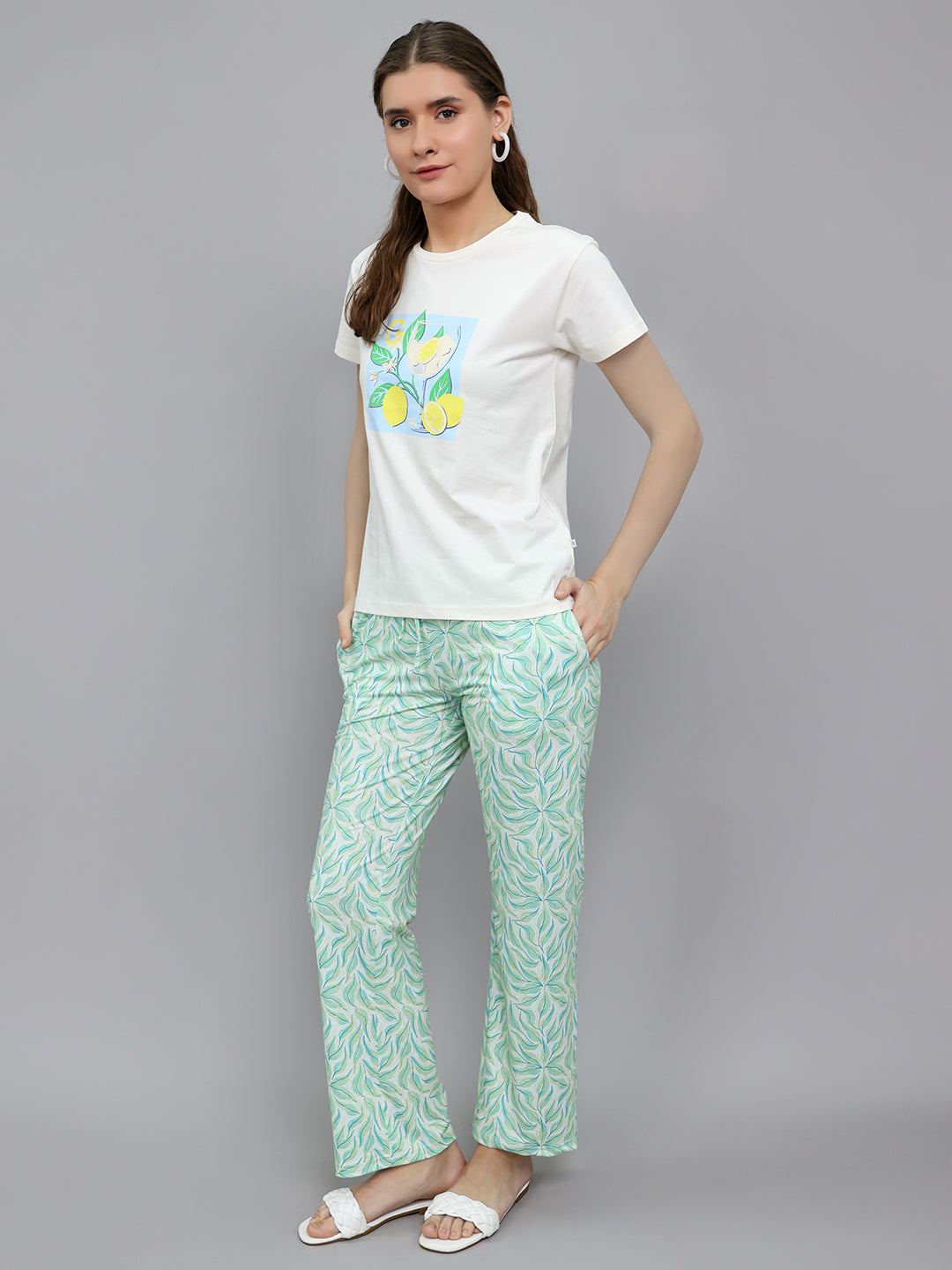 Women Off White Printed Round Neck Half Sleeve Lower Set