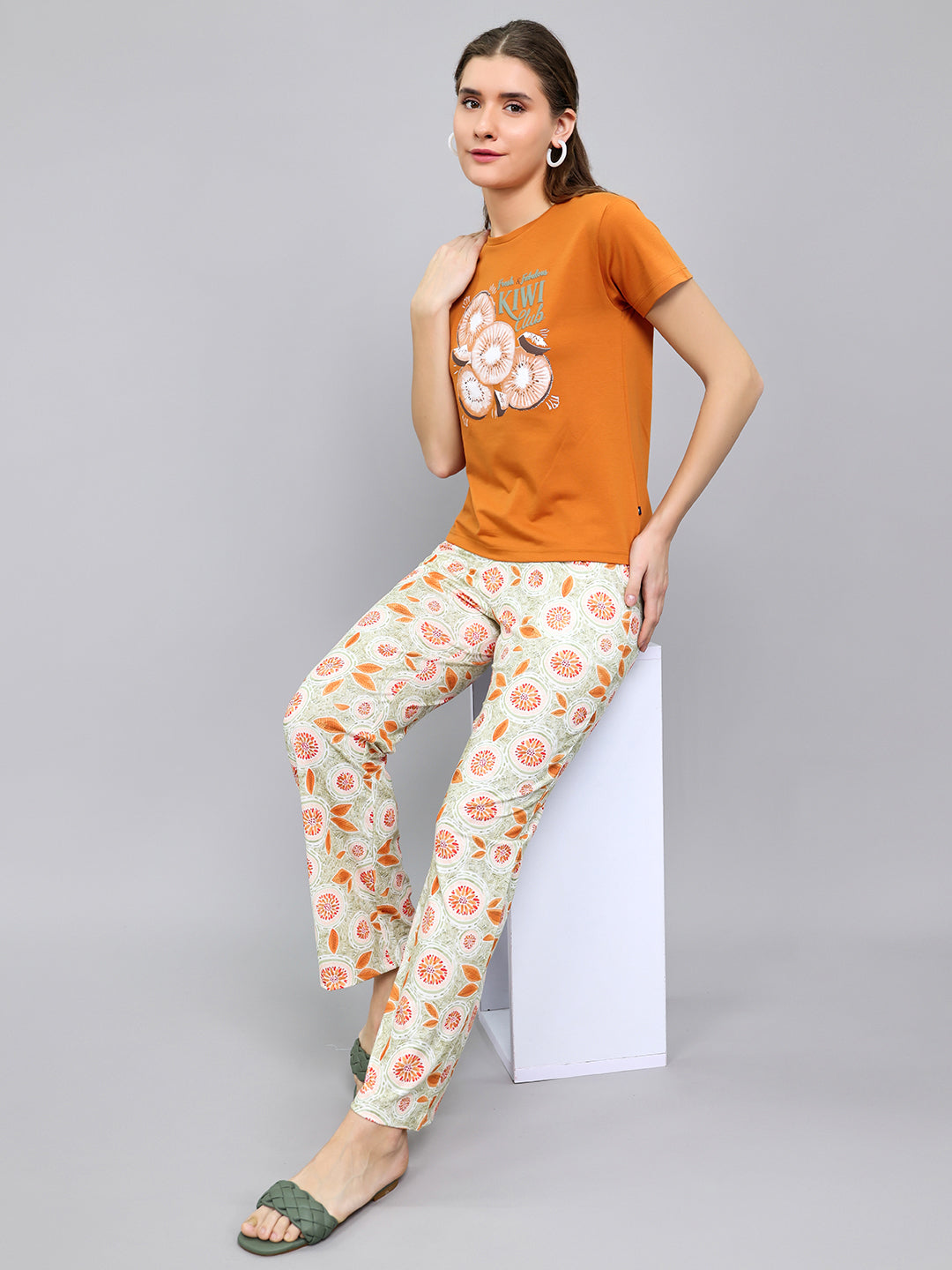 Women Rust Printed Round Neck Half Sleeve Lower Set