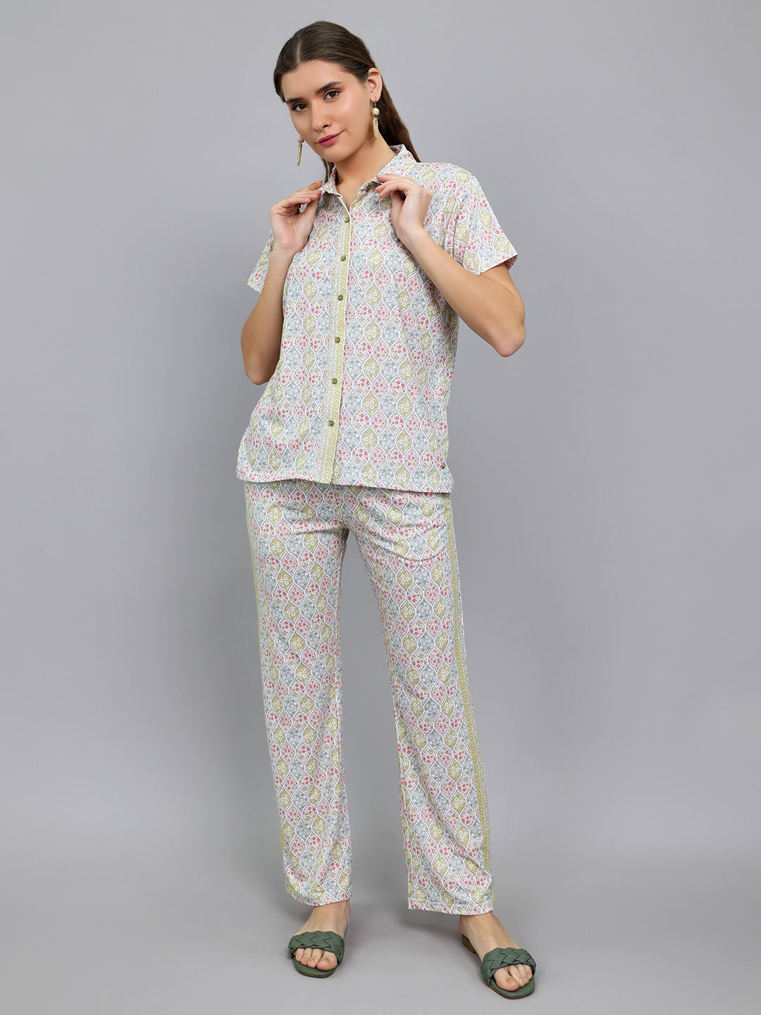 Women Green Printed Collar Half Sleeve Lower Set