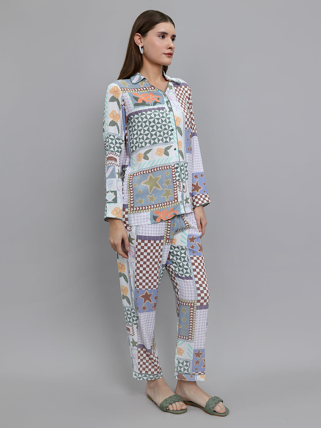 Women Multicolor Printed Collar Full Sleeve Cords Set