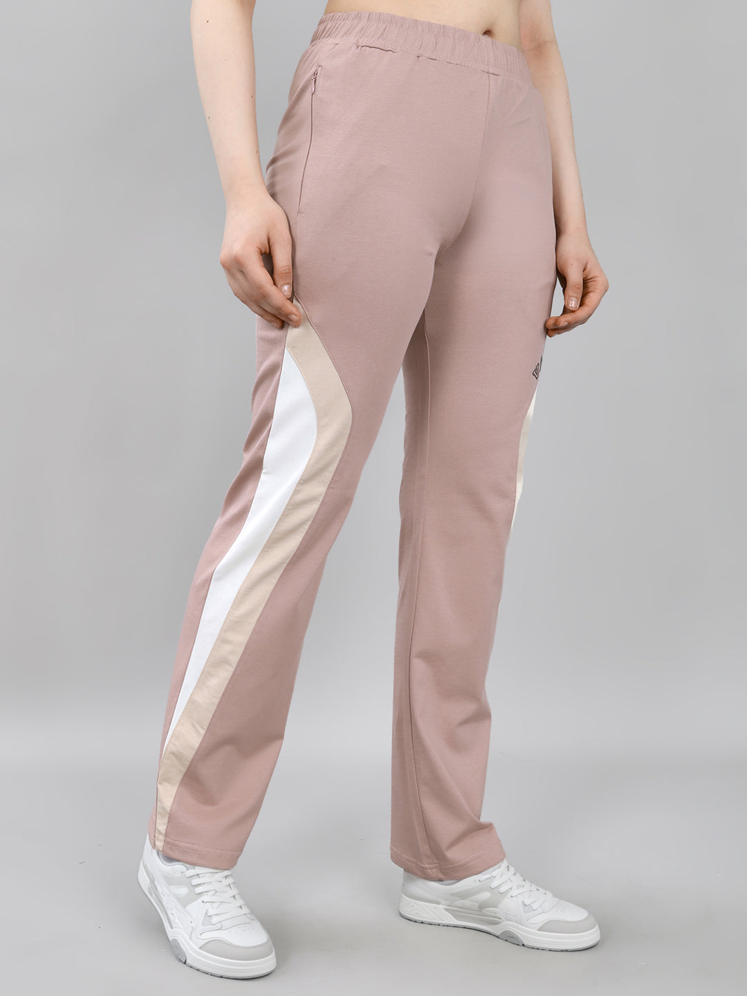 Women Mauve Solid Regular Fit Lower