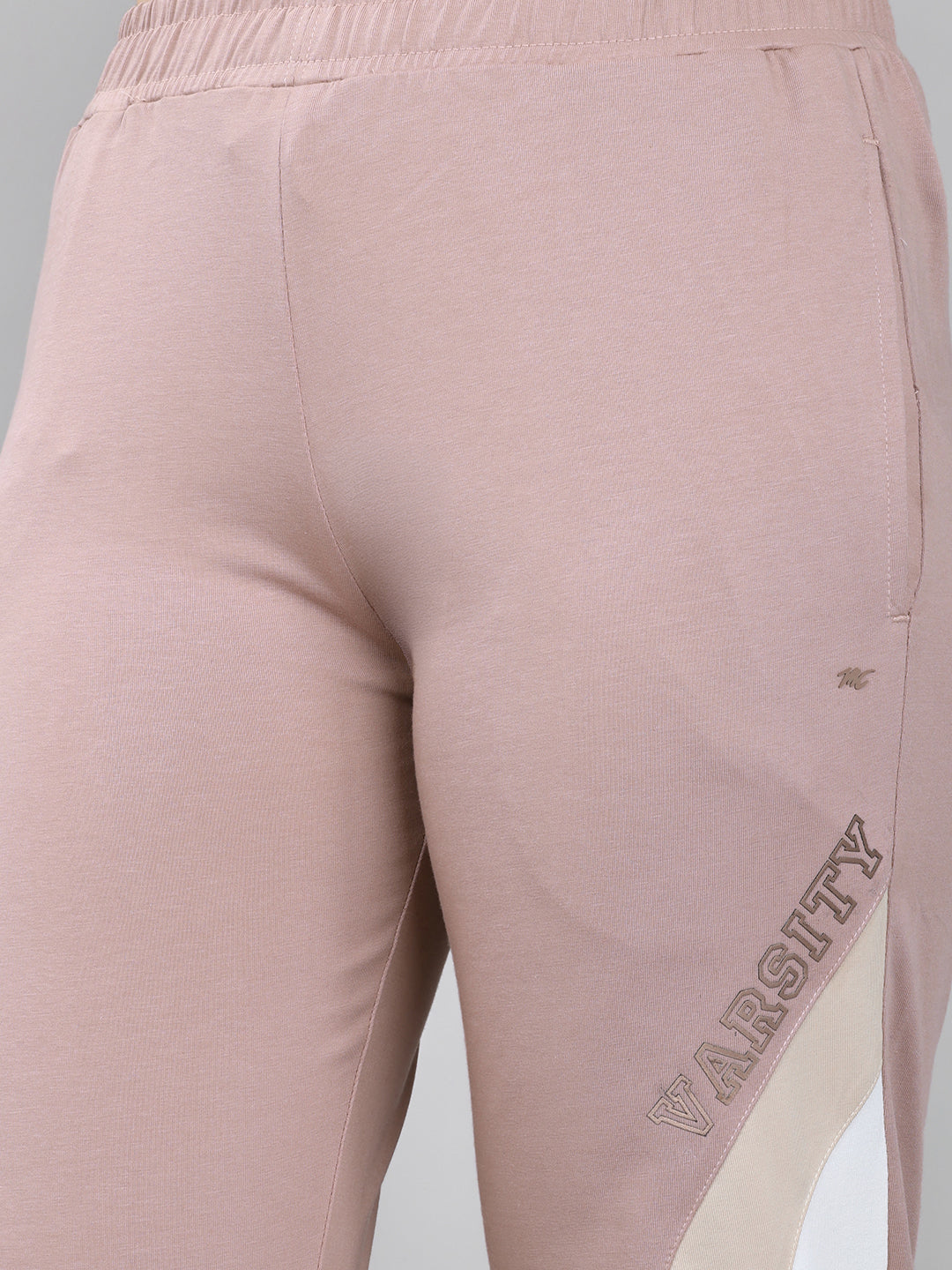 Women Mauve Solid Regular Fit Lower