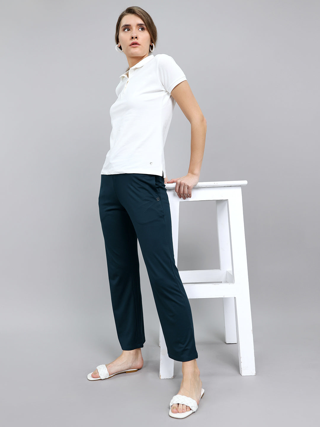 Women Teal Blue Solid Regular Fit Lower