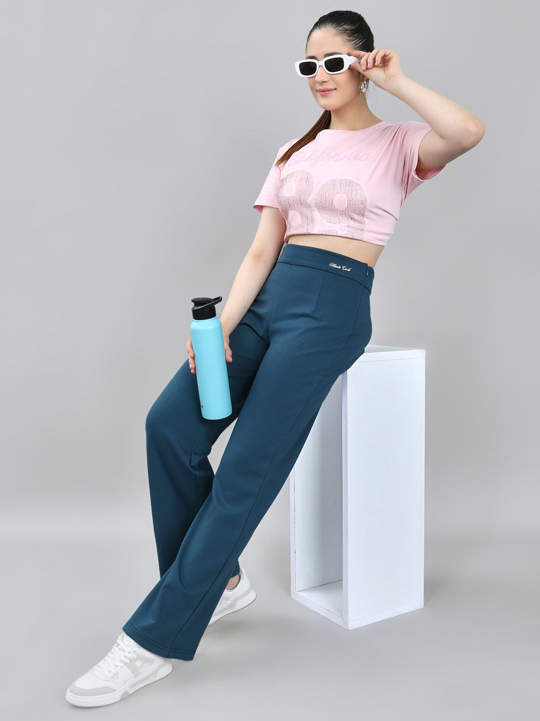 Women Teal Blue Solid Regular Fit Lower