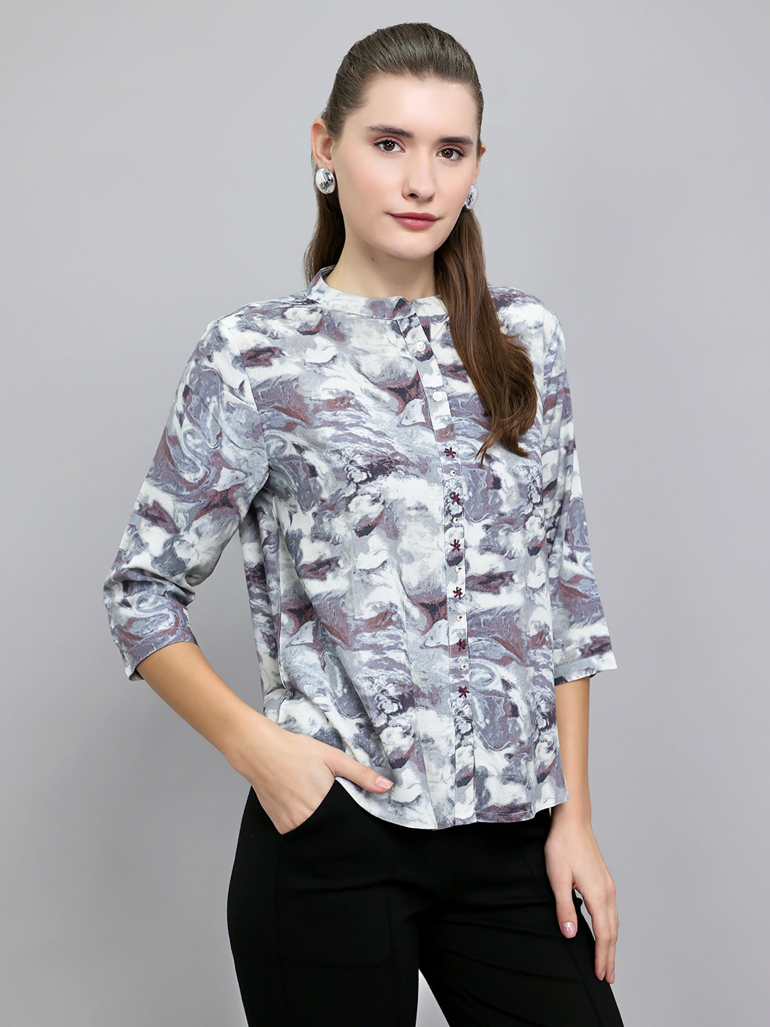 Women Grey Printed Henley Neck 3/4th Sleeve Top