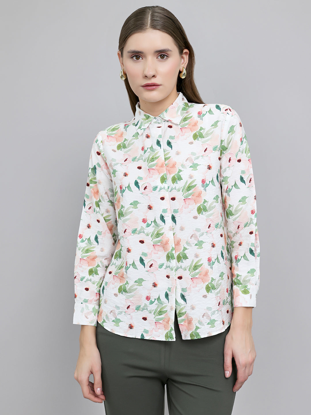 Women Off White Floral Print Collar Full Sleeve Top