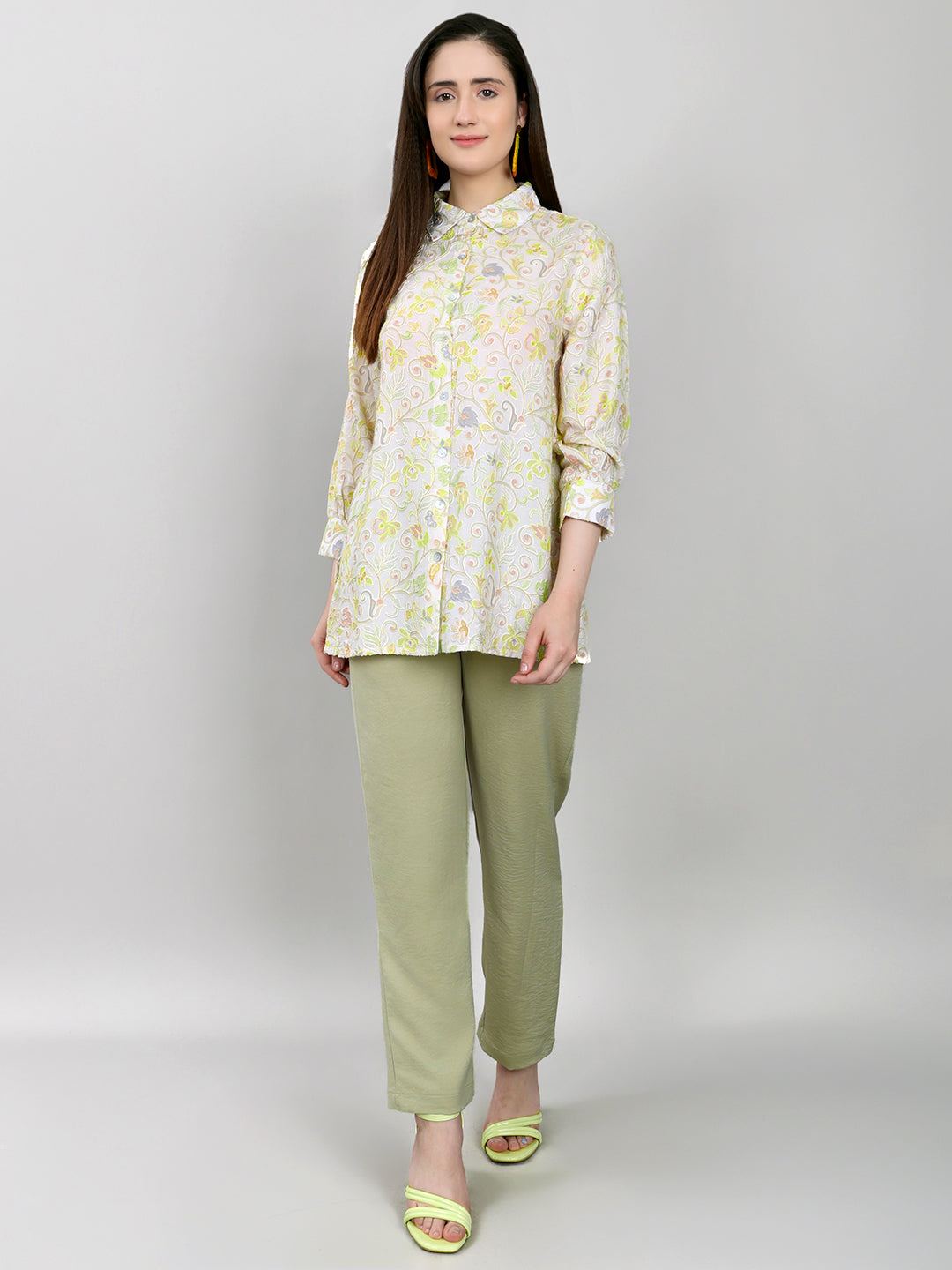 Women Beige Embroidered Collar 3/4th Sleeve Cords Set