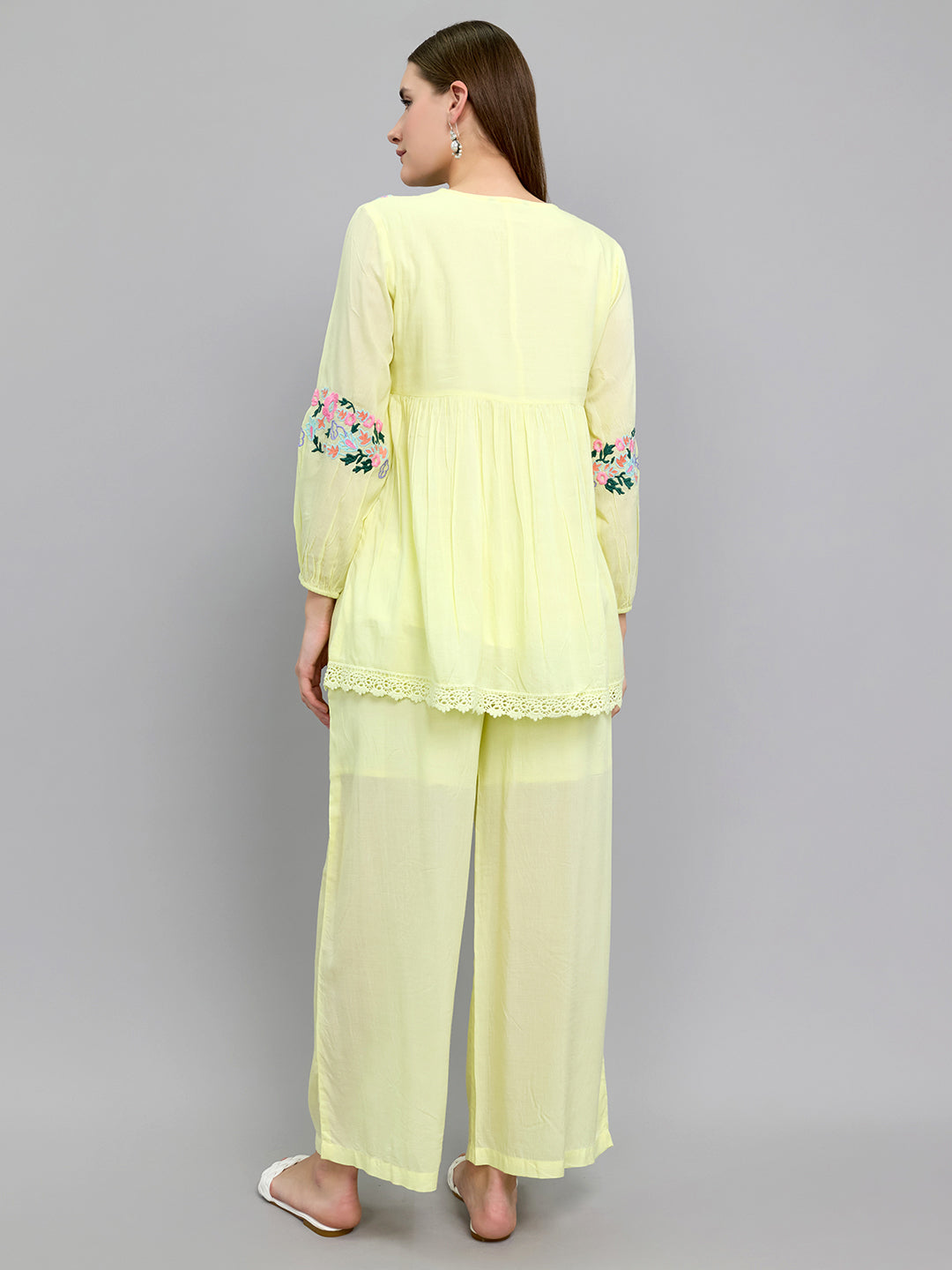 Women Yellow Embroidered Round Neck Half Sleeve Cords Set