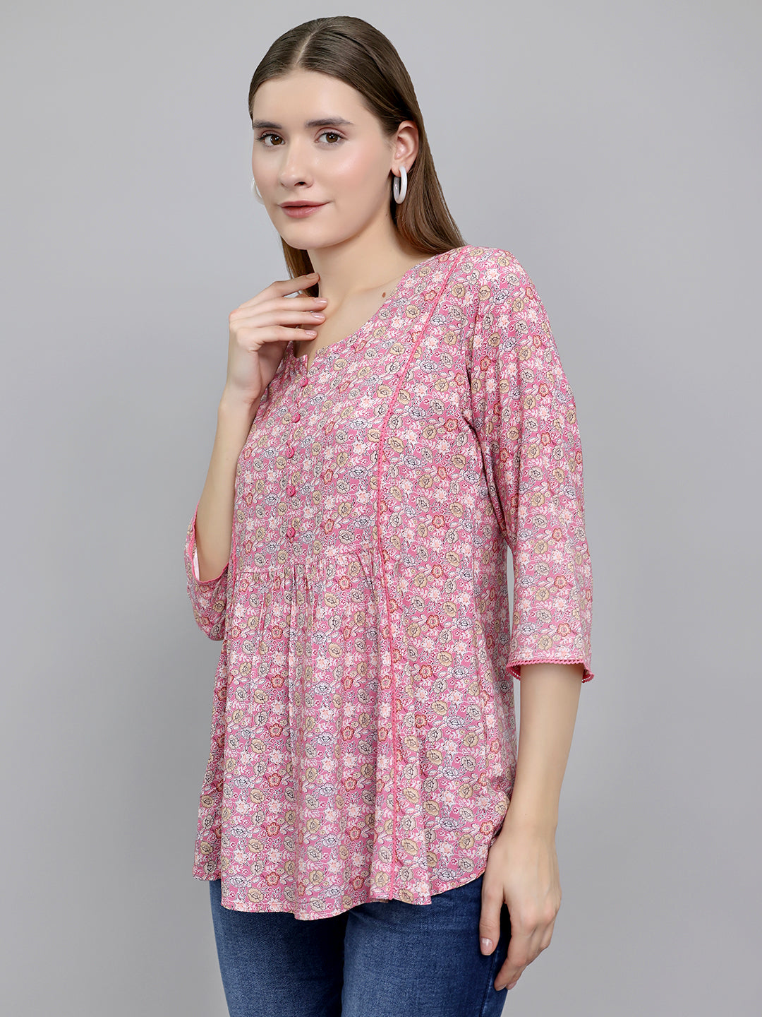 Women Pink Printed Round Neck 3/4th Sleeve Top