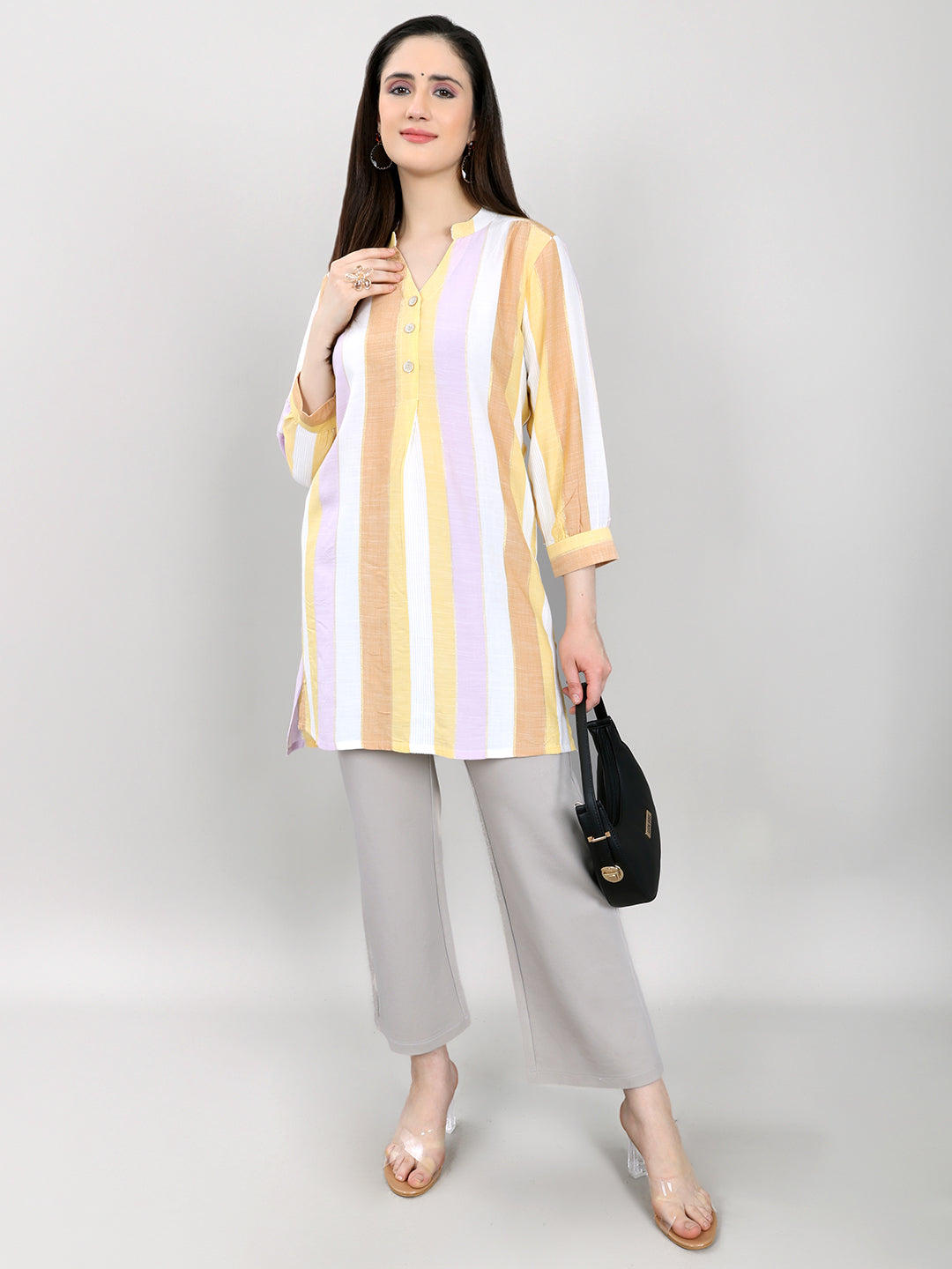 Women Multicolor Stripe V Neck 3/4th Sleeve Kurti