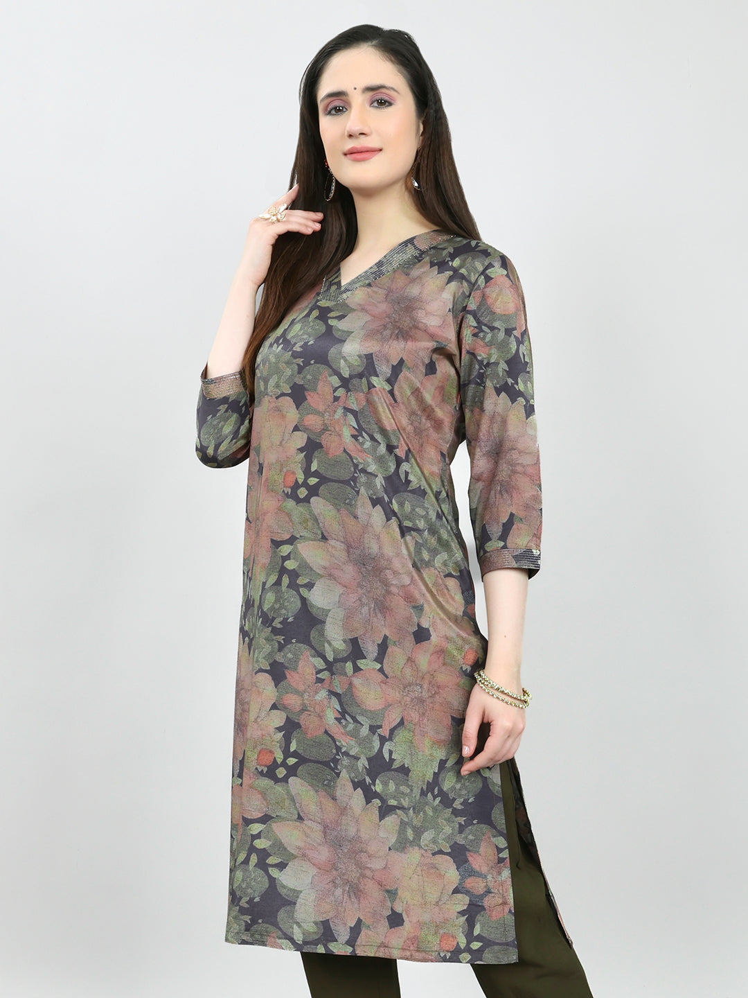 Women Olive Printed V Neck 3/4th Sleeve Kurti