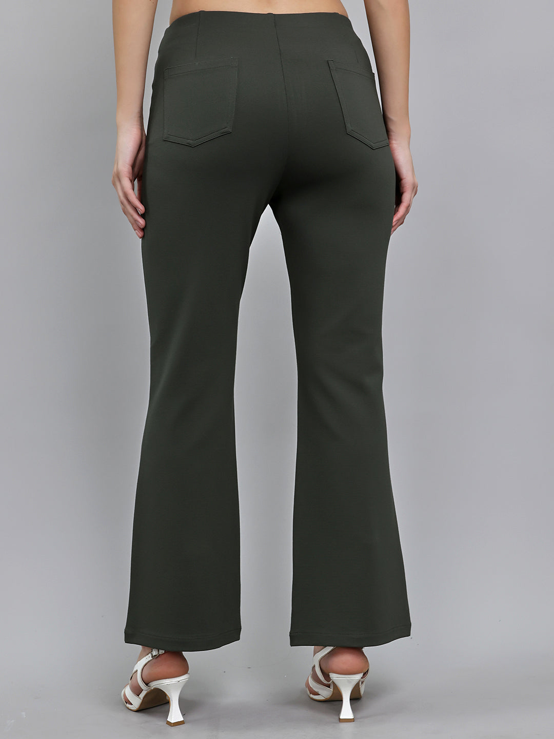 Women Olive Solid Regular Fit Jegging