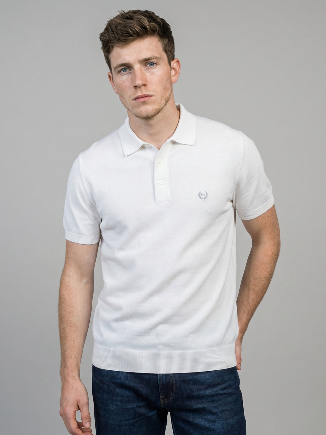 Men White Solid Polo Collar Half Sleeve T-Shirt