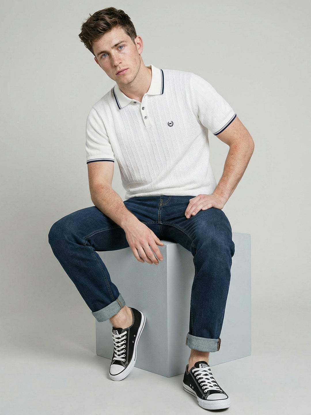 Men White Self Design Collar Half Sleeve T-Shirt